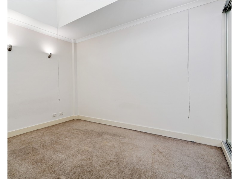 5/20 Somerset Place, Melbourne VIC 3000