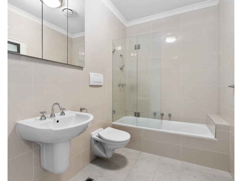 5/20 Somerset Place, Melbourne VIC 3000