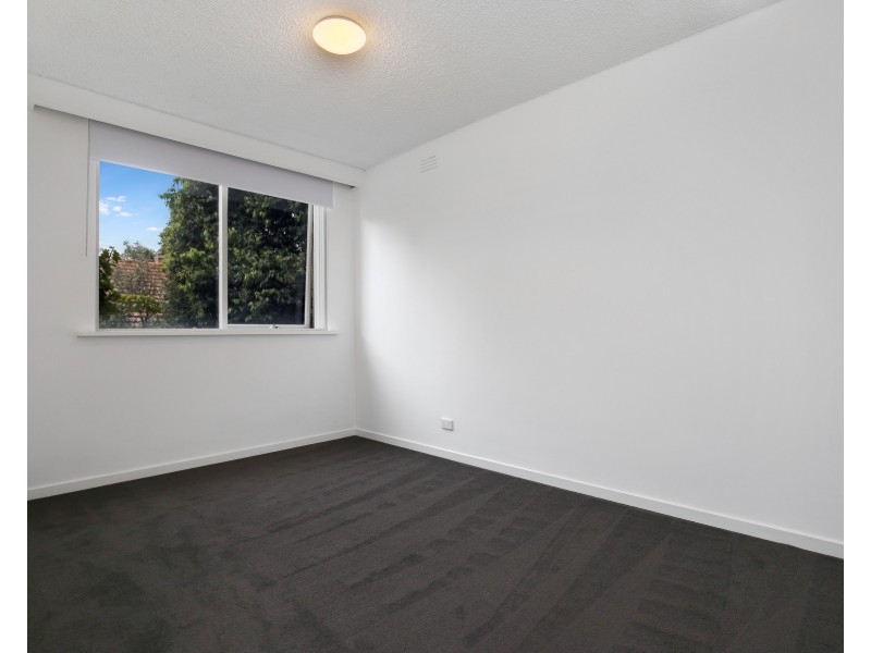 4/363 Balaclava Road, Caulfield North VIC 3161