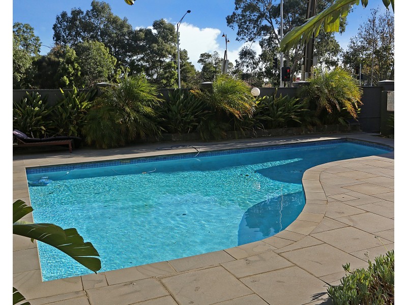 206/81 Queens Road, Melbourne VIC 3004