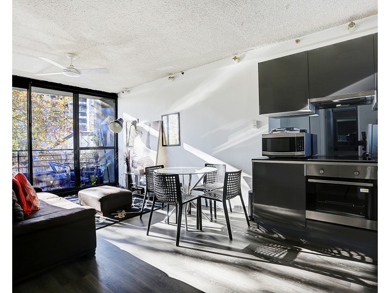 206/81 Queens Road, Melbourne VIC 3004