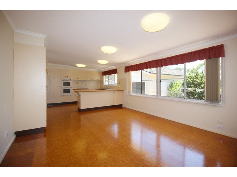 12 Naree Road, Frenchs Forest NSW 2086