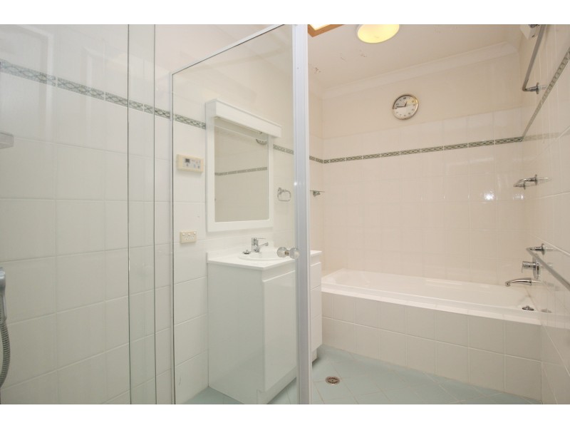 12 Naree Road, Frenchs Forest NSW 2086