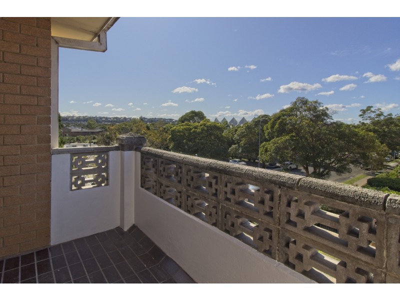 5/43 Oaks Avenue, Dee Why NSW 2099