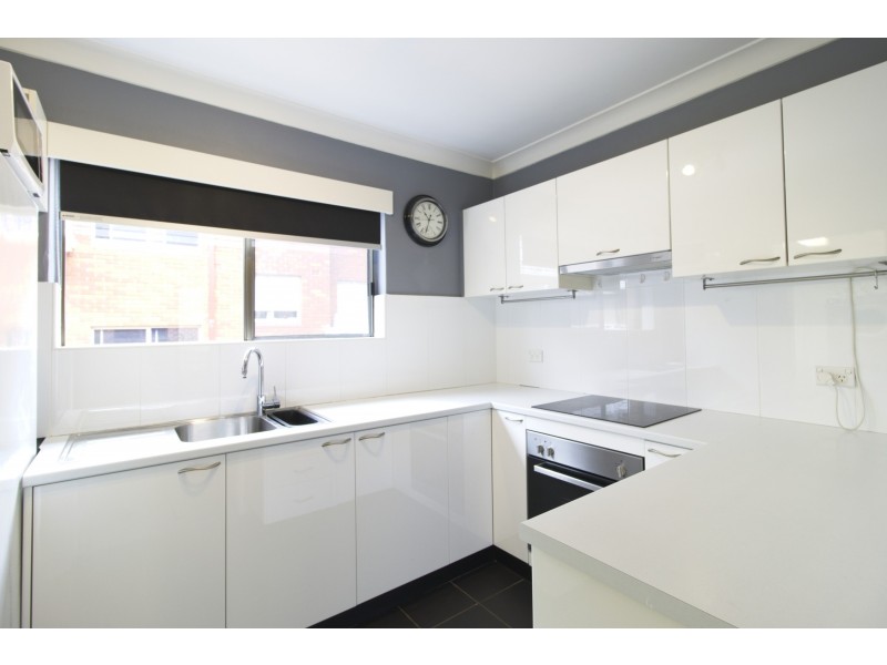 1/29 Lismore Ave, Dee Why NSW 2099