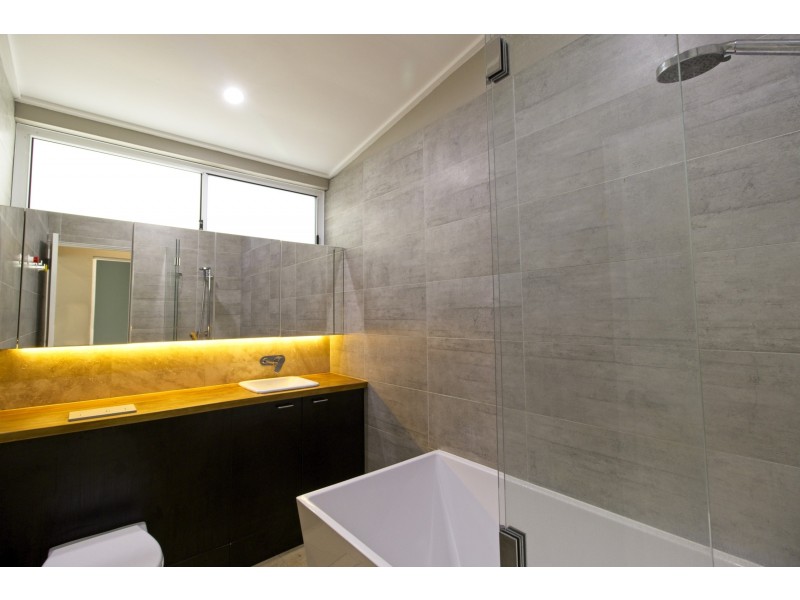 83 Pringle Ave, Belrose NSW 2085