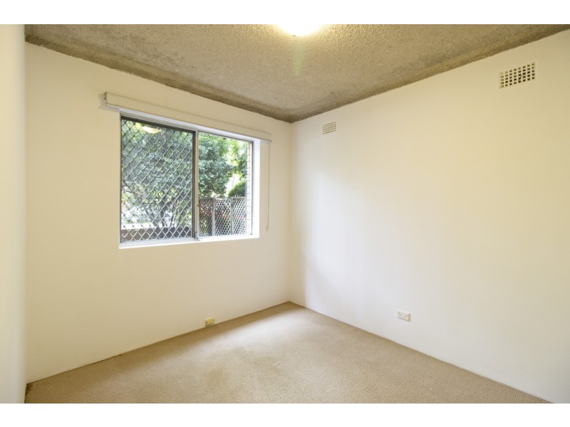 2/17 Lismore Ave, Dee Why NSW 2099