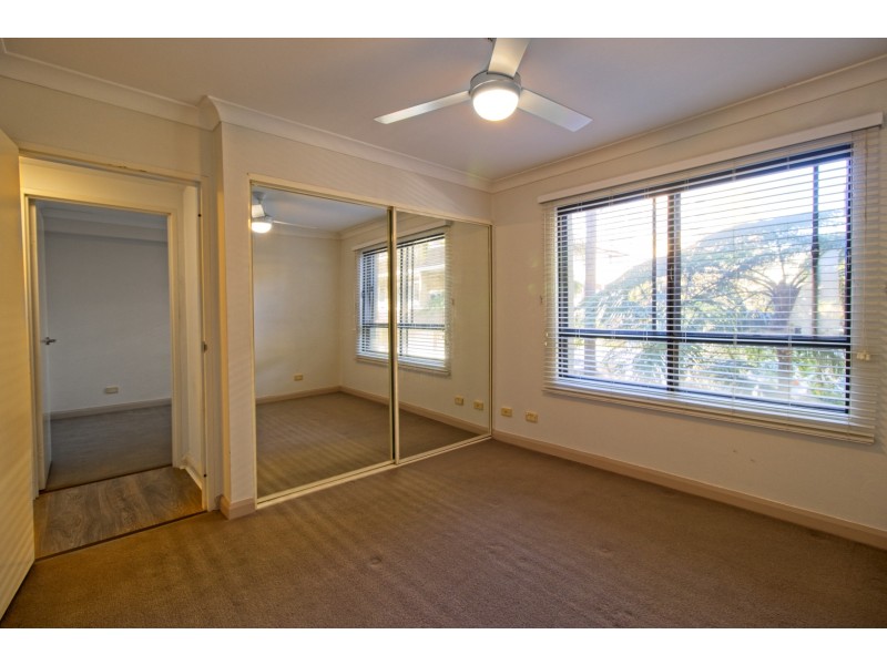 22/3-11 Hawkesbury Ave, Dee Why NSW 2099