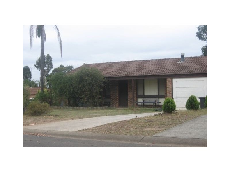 1 Beasley Place, South Windsor NSW 2756