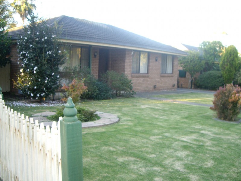 Mcgraths Hill NSW 2756