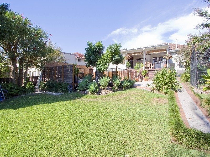 13 Ross Street, Windsor NSW 2756