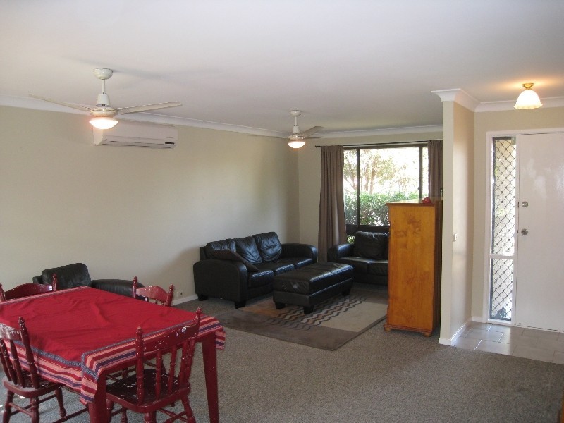 2/102 Colonial Drive, Bligh Park NSW 2756