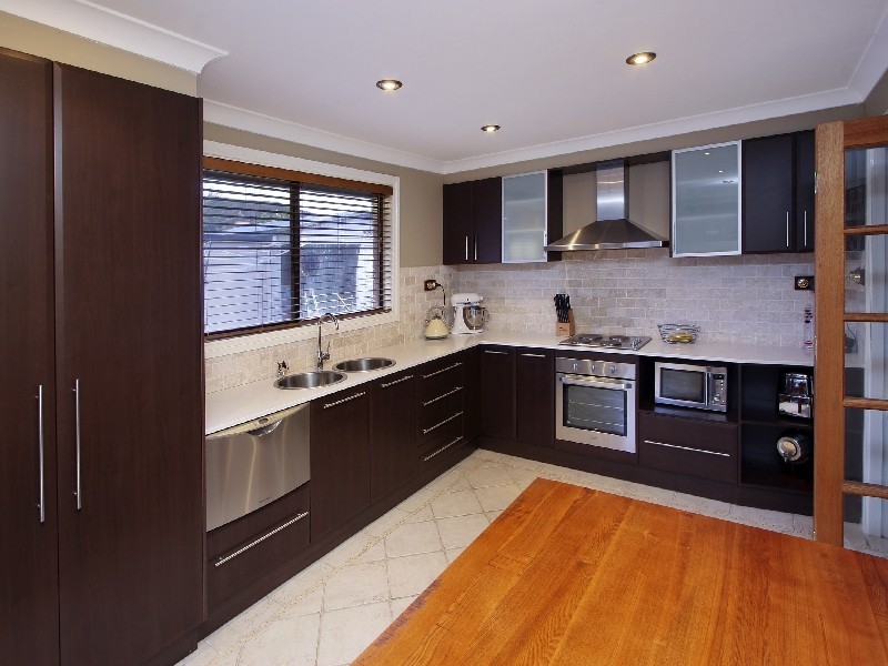Mcgraths Hill NSW 2756