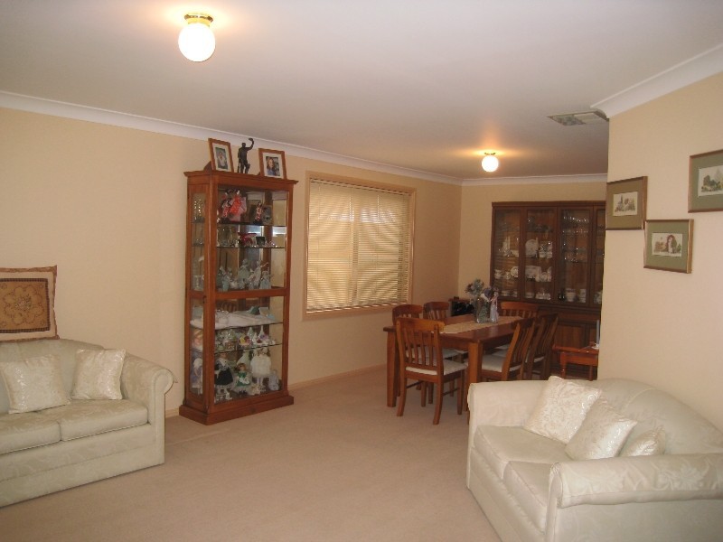 32 Tollhouse Way, Windsor NSW 2756