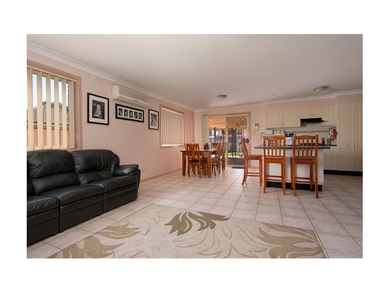 Mcgraths Hill NSW 2756