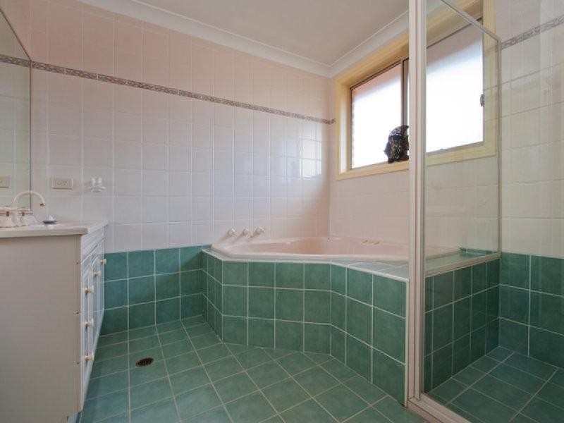 2 Tollgate Crescent, Windsor NSW 2756