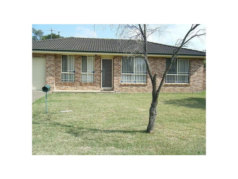 2/4 Norman Place, Bligh Park NSW 2756