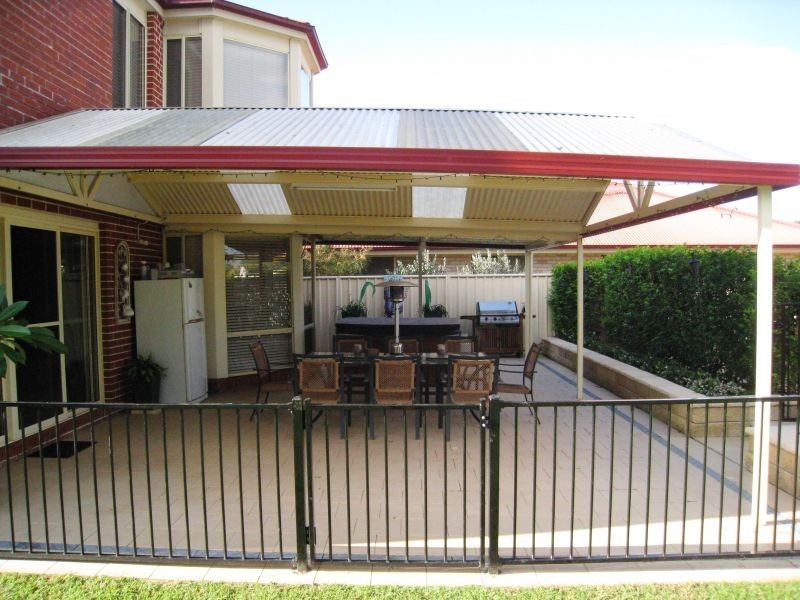 Mcgraths Hill NSW 2756