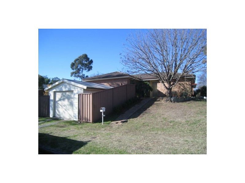 1 Smallwood Road, Mcgraths Hill NSW 2756