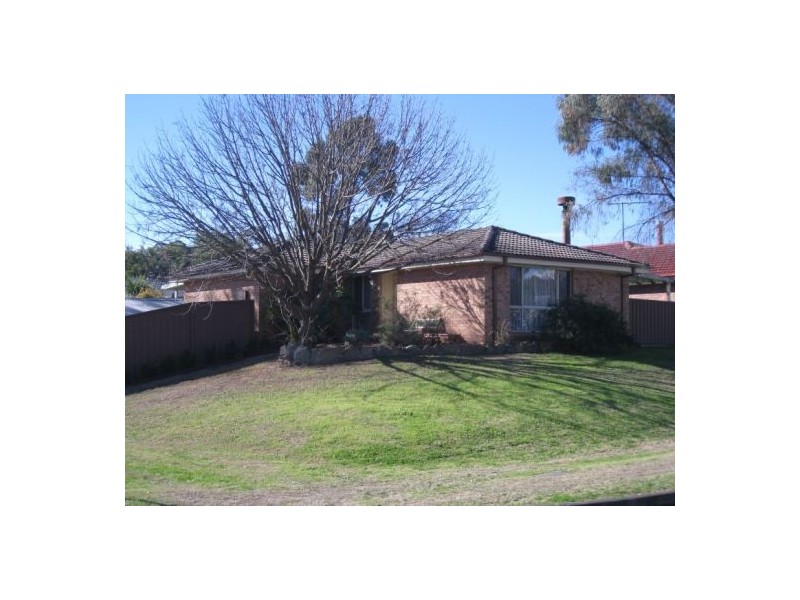 1 Smallwood Road, Mcgraths Hill NSW 2756