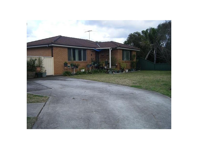 32 Wayne Street, Dean Park NSW 2761