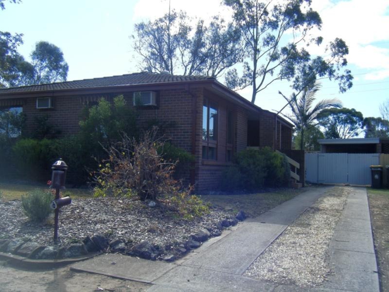 4 McKellar Cres, South Windsor NSW 2756