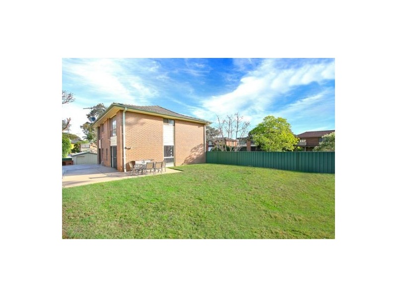 Mcgraths Hill NSW 2756