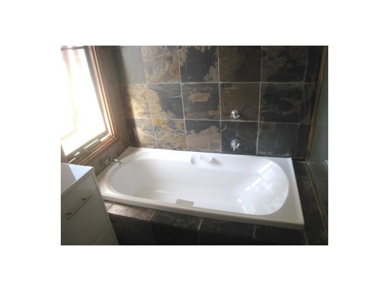 Mcgraths Hill NSW 2756