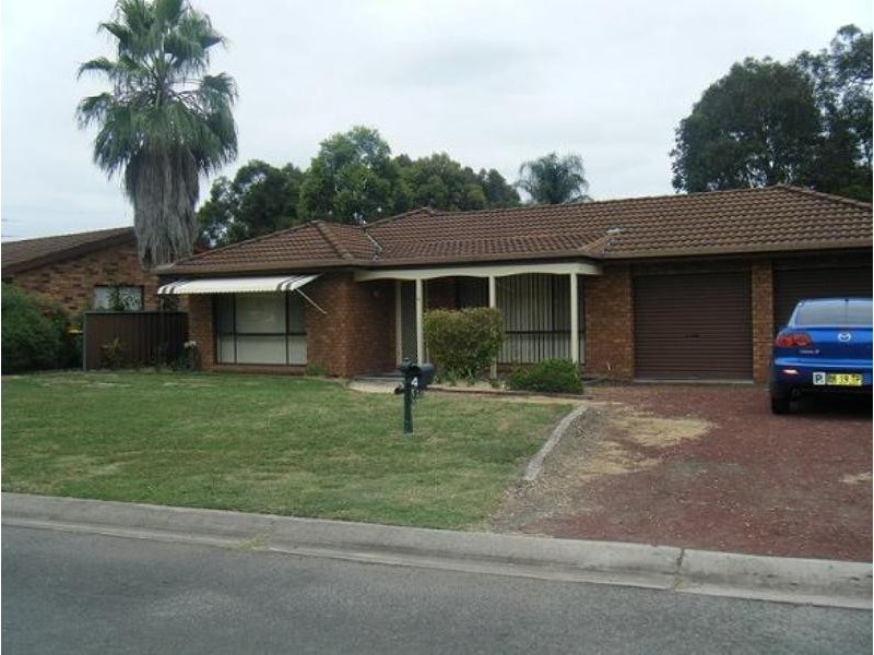 4 Bateman Place, Bligh Park NSW 2756