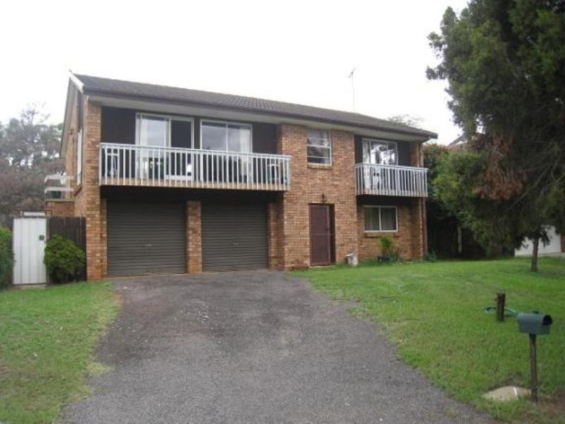 8 McDonald Place, Mcgraths Hill NSW 2756