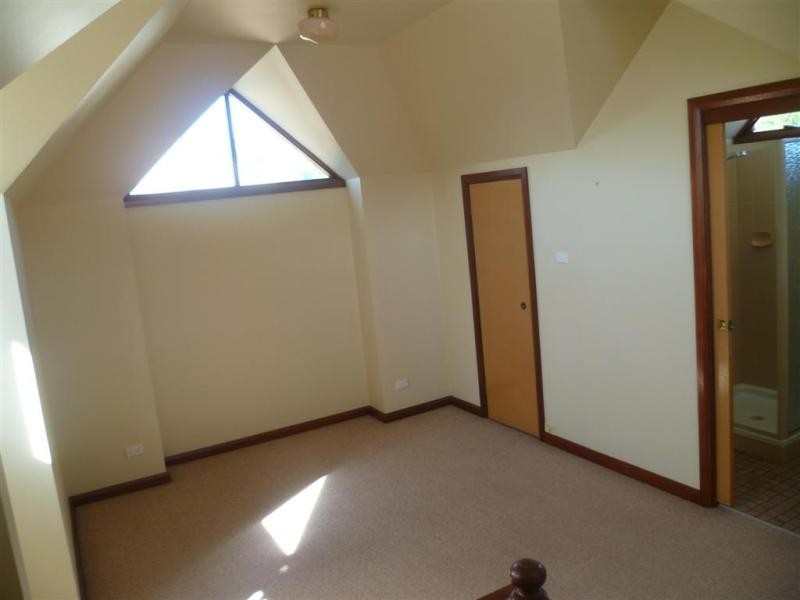 1/102 The Terrace, Windsor NSW 2756