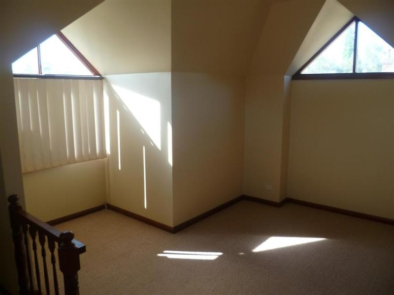 1/102 The Terrace, Windsor NSW 2756