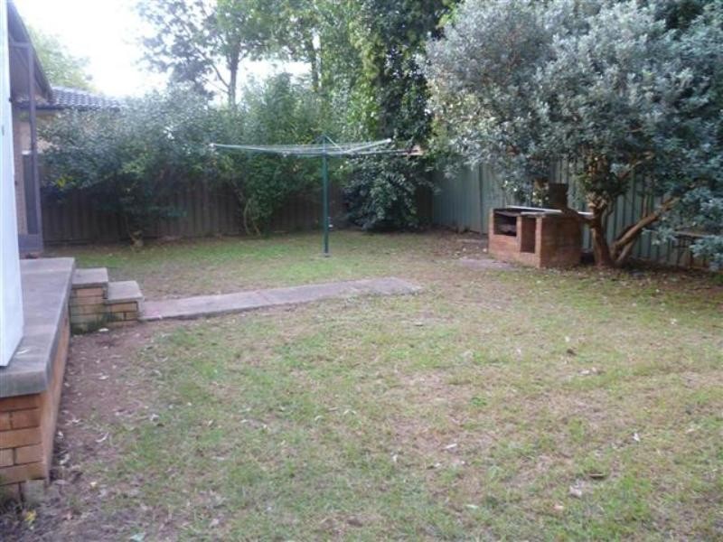 17 Andrew Town Place, Richmond NSW 2753