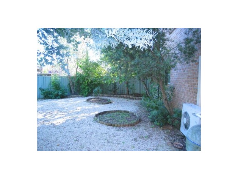 Mcgraths Hill NSW 2756
