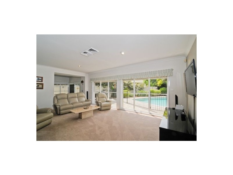 Mcgraths Hill NSW 2756