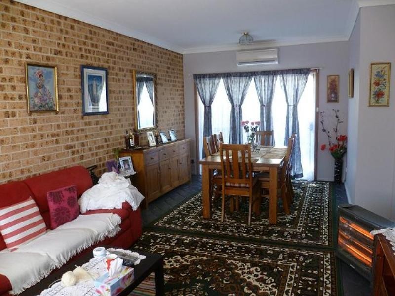 2/10 Woods Road, South Windsor NSW 2756