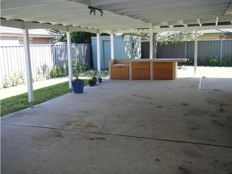 20 Ivy Ave, Mcgraths Hill NSW 2756