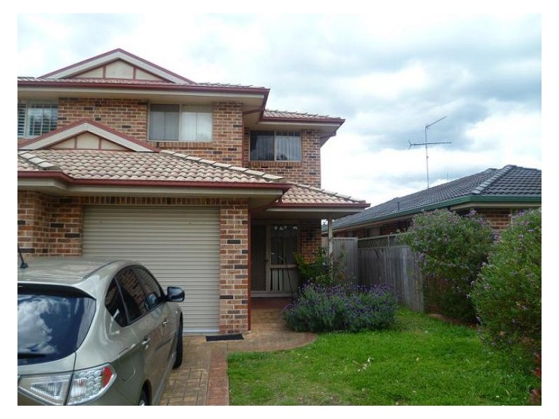 2/13 Sunderland Cres, Bligh Park NSW 2756