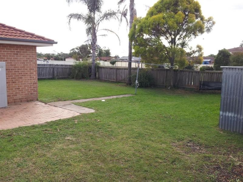 12 Neilson Cres, Bligh Park NSW 2756
