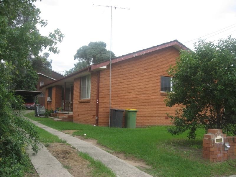 1/27 March Street, Richmond NSW 2753