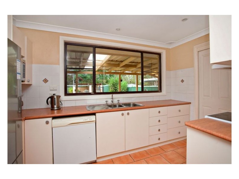 24 Hale Crescent, South Windsor NSW 2756