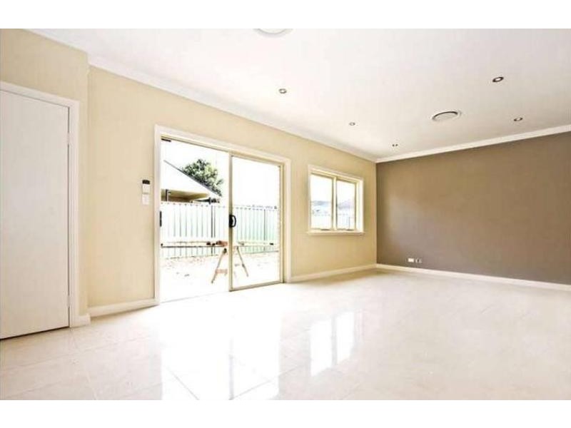 235 Macquarie Street, South Windsor NSW 2756