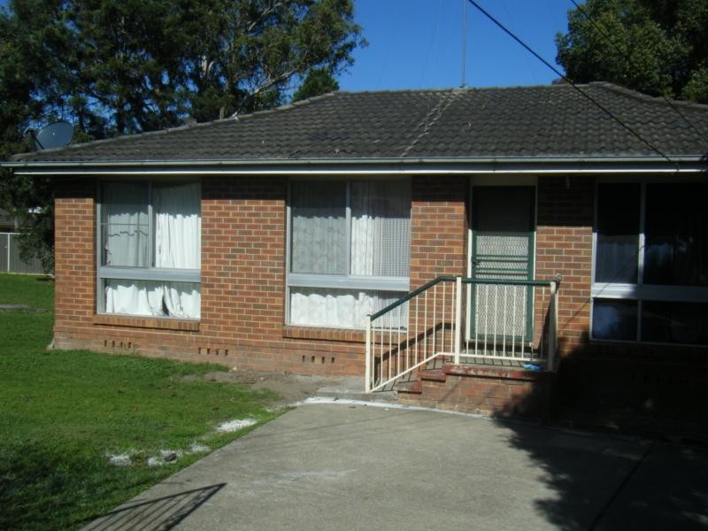 118 Coreen Avenue, Penrith NSW 2750