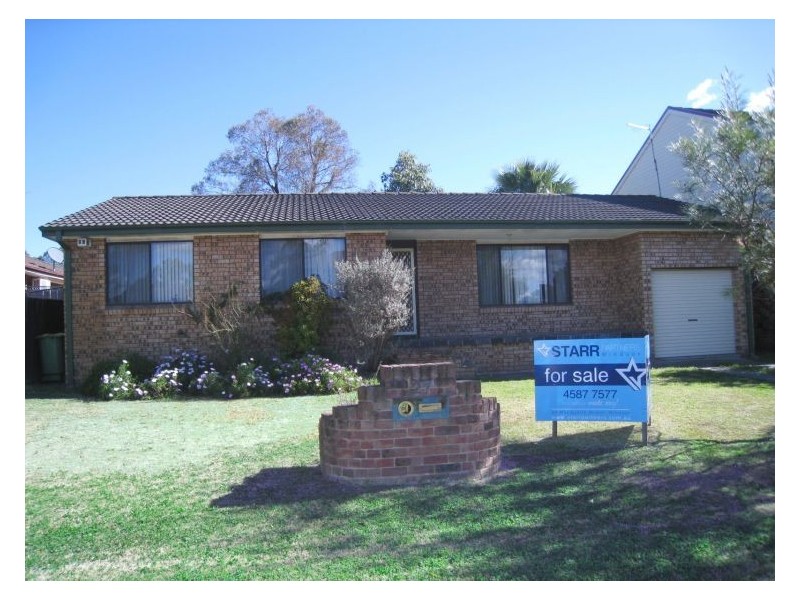 27 Andrew Thompson Drive, Mcgraths Hill NSW 2756