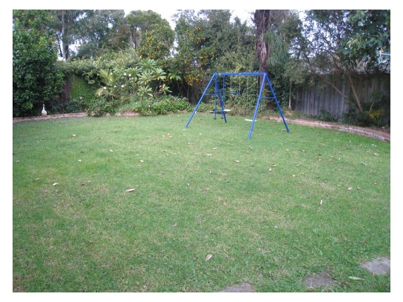 27 Andrew Thompson Drive, Mcgraths Hill NSW 2756