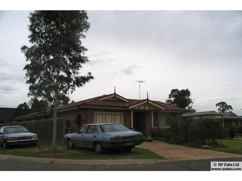 35 Batten Circuit, South Windsor NSW 2756