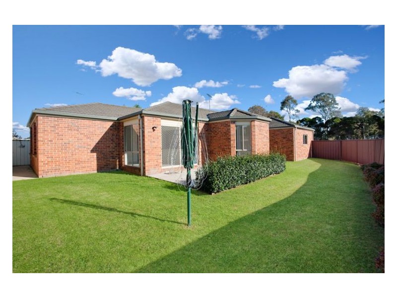 8 Kentwell Drive, Bligh Park NSW 2756