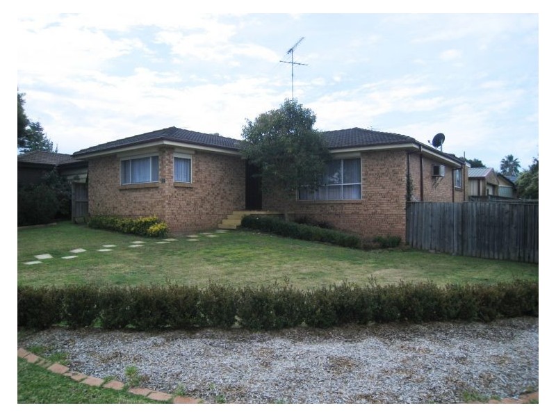 14 Andrew Thompson Drive, Mcgraths Hill NSW 2756