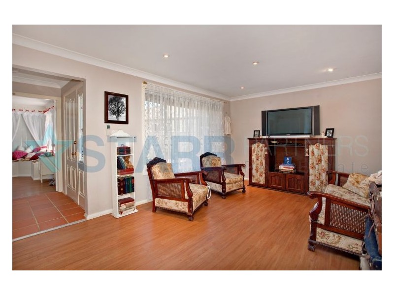 38 Batten Circuit, South Windsor NSW 2756