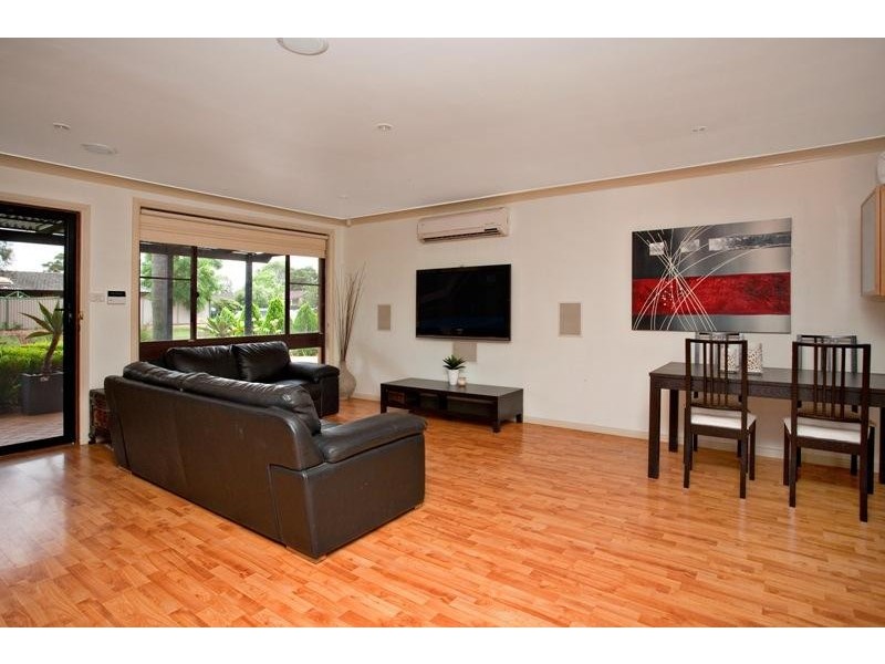 24 Hale Crescent, South Windsor NSW 2756